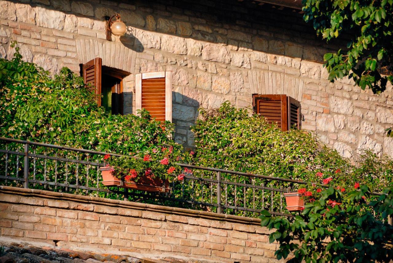 Agriturismo Il Giardino Dei Ciliegi Villa Passaggio di Assisi Buitenkant foto