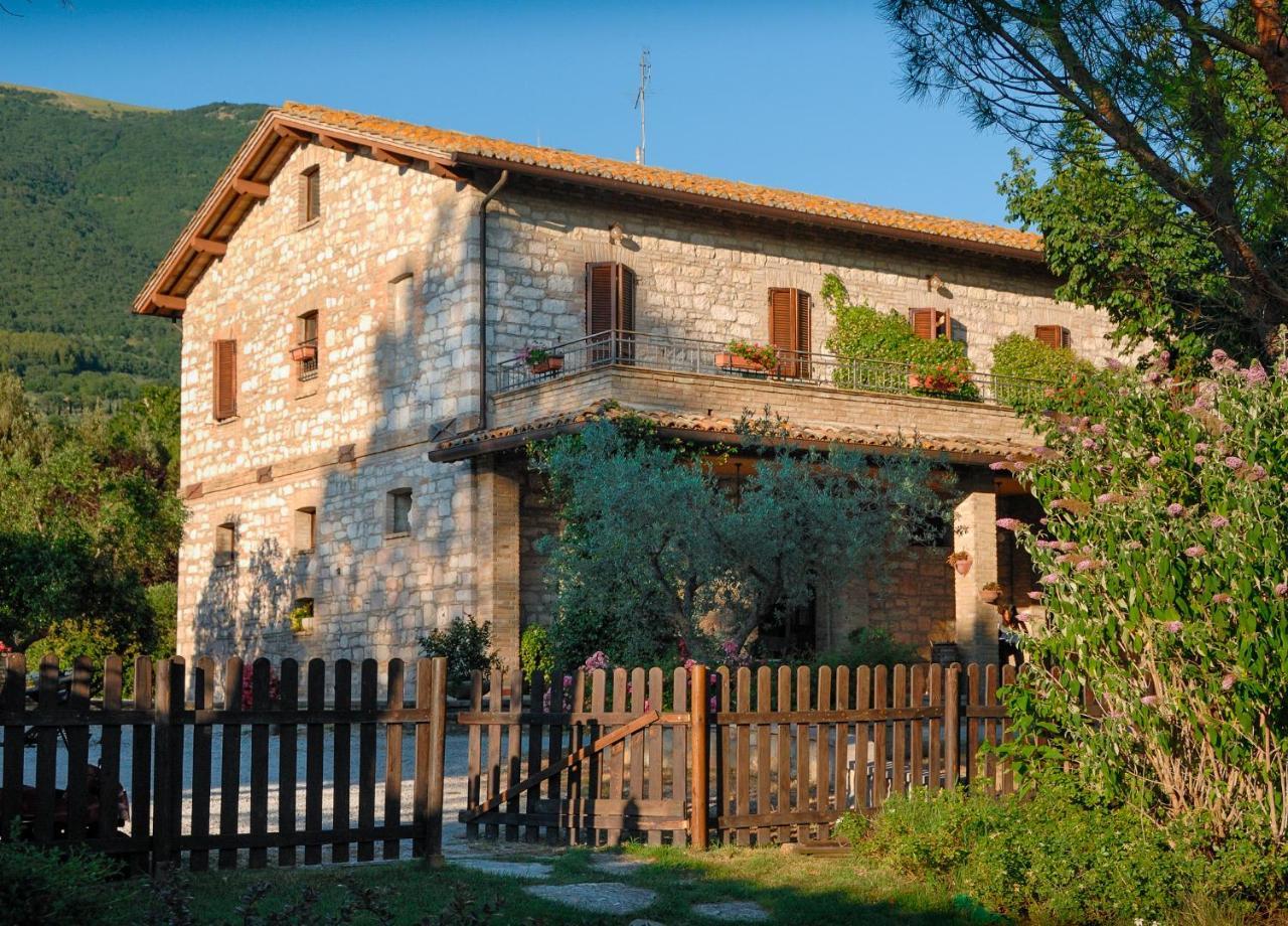 Agriturismo Il Giardino Dei Ciliegi Villa Passaggio di Assisi Buitenkant foto