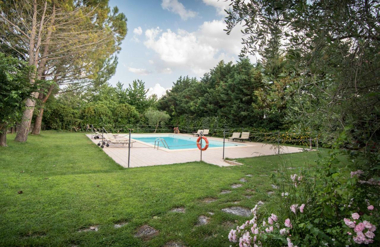 Agriturismo Il Giardino Dei Ciliegi Villa Passaggio di Assisi Buitenkant foto