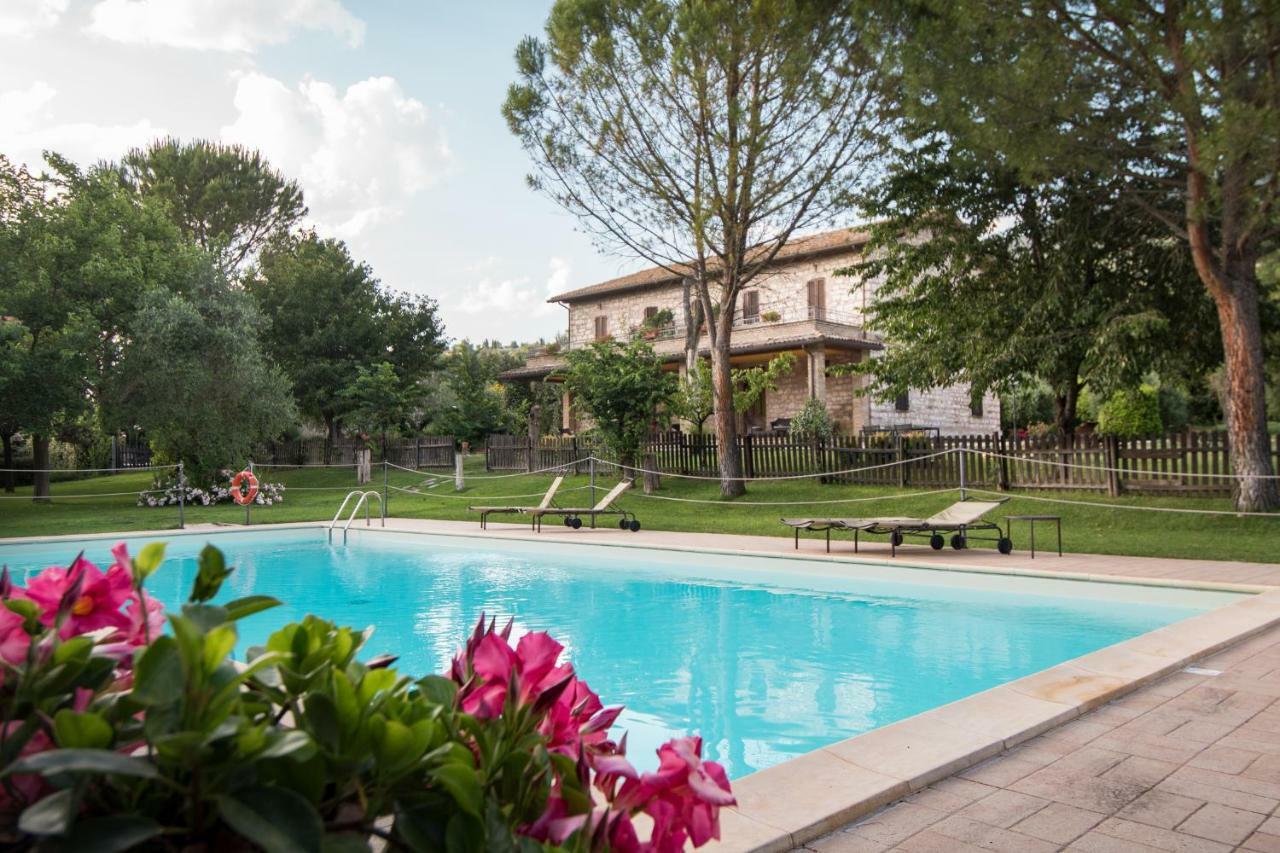 Agriturismo Il Giardino Dei Ciliegi Villa Passaggio di Assisi Buitenkant foto